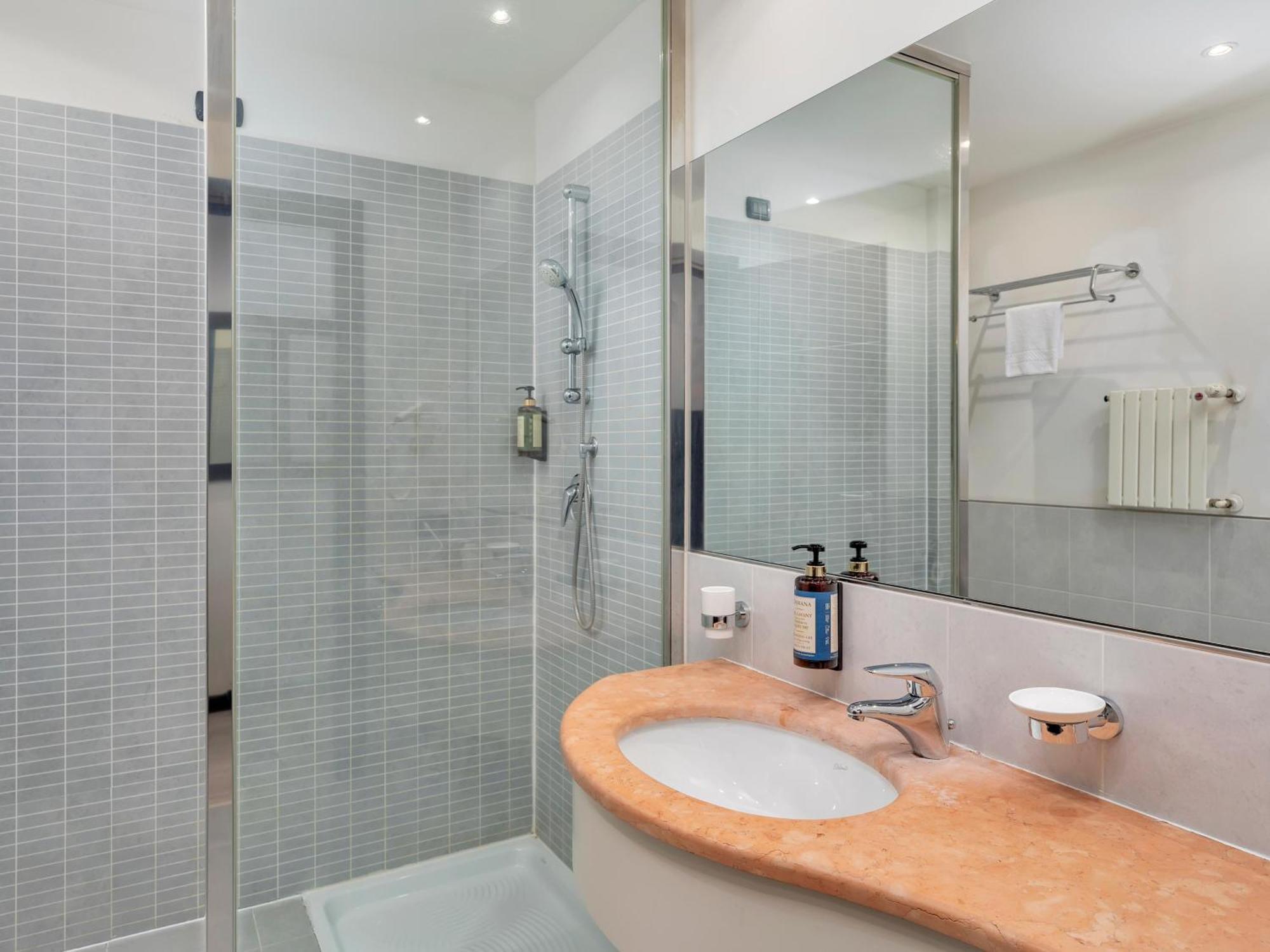 Cassano dʼAdda B&B Hotel Park Hotel Cassano מראה חיצוני תמונה